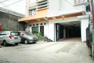 Exterior 4 Cozzy Residence Cipedes Bandung