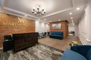 Marina Boutique Hotel, Rp 460.219