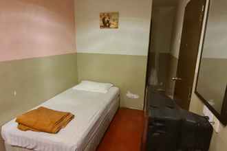 Bedroom 4 SPOT ON 90463 Hotel Bintang Kajang