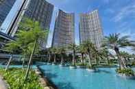 Kolam Renang Gold Coast PIK Premium Sea View Apartments