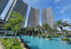 수영장 3 Gold Coast PIK Premium Sea View Apartments