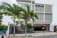 Exterior OYO 90935 Rumah Kost Metroliving