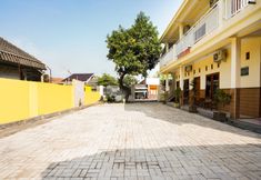 Exterior 5 OYO 90936 Dien Homestay Syariah