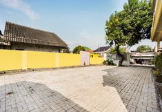 Exterior 6 OYO 90936 Dien Homestay Syariah