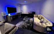 Bedroom 6 Executive Event/Office Space by LUCO