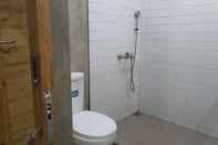 Toilet Kamar Kaskos Stay & Coffee (Syariah)