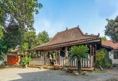 Bangunan 4 OYO Homes 90948 Desa Wisata Kampung Majapahit