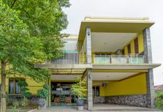 Exterior 3 OYO 90951 Anugerah Syariah Homestay