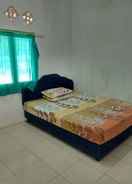 BEDROOM OYO Homes 90999 Desa Wisata Cibuaya