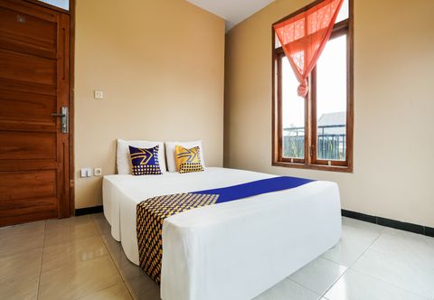 臥室 OYO Homes 91008 Eco Tourism Desa Cibodas Babakan Gentong 1 Syariah