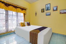 Bilik Tidur OYO Homes 91002 Eco Tourism Desa Cibodas Areng 3 Syariah