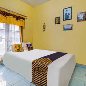 Bedroom 1 OYO Homes 91002 Eco Tourism Desa Cibodas Areng 3 Syariah, Hotel GUA RESTO most beautiful view