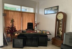 Lobi 4 OYO Life 90989 Lee Dug Tretes Residence