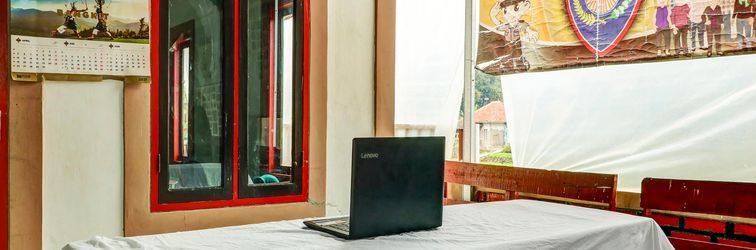 大廳 OYO Homes 90991 Eco Tourism Desa Panundaan Ciwidey 2 Syariah