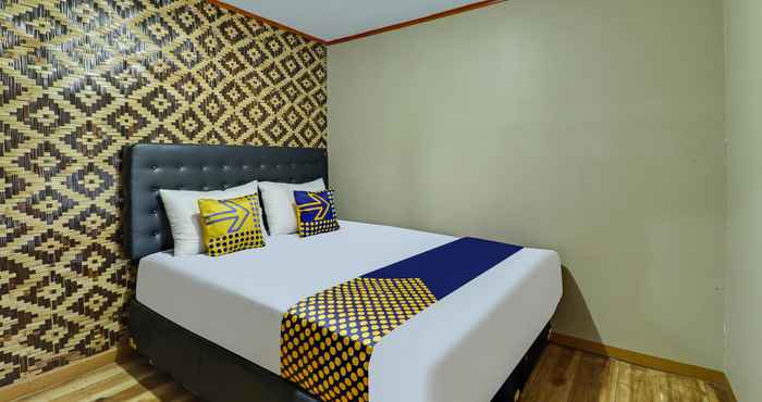 Bedroom OYO Homes 90956 Desa Wisata Guranteng
