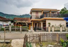 外觀 4 OYO Homes 91014 Eco Tourism Desa Cibodas Areng 2 Syariah