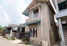 Exterior 2 OYO Homes 91006 Eco Tourism Desa Cibodas Areng 5 Syariah