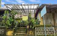 Bangunan 3 OYO Homes 90984 Kampung Wisata Ekologi Puspa Jagad