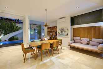 Lobi 4 Eight Palms Villa Seminyak by Ini Vie Hospitality