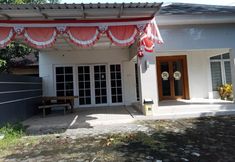 Luar Bangunan 3 OYO 90971 Rrr Guesthouse