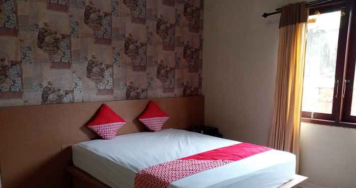 Kamar Tidur OYO 90971 Rrr Guesthouse