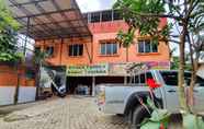 Exterior 3 OYO 90976 Bagus Family Syariah