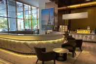 Bar, Cafe and Lounge Platinum Suites by StayHere