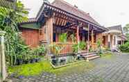 Bên ngoài 2 OYO Homes 90987 Desa Wisata Gabugan Syariah