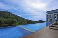 Kolam Renang GRAND ASTON Puncak Hotel & Resort	