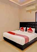 BEDROOM OYO 91022 STeZe Homestay Syariah