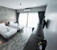 Bedroom 7 Little Loft Hotel