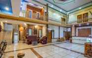 Lobby 6 Hotel Sahabat 2