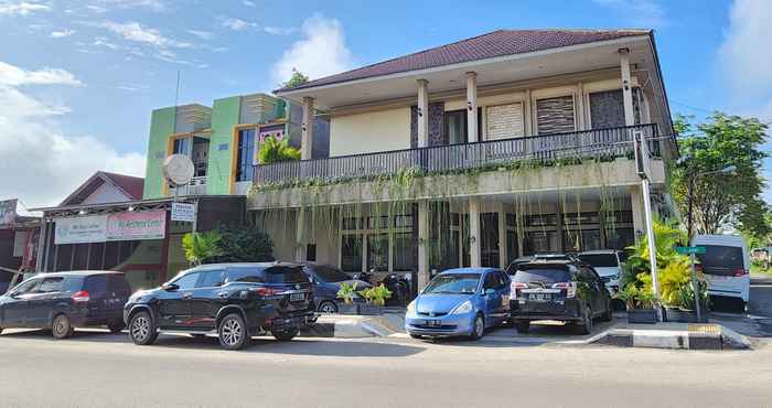 Exterior Hotel Andaru Syariah