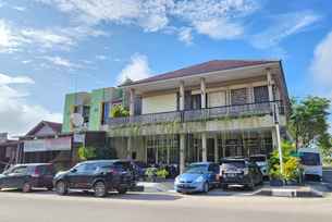 Hotel Andaru Syariah, Rp 360.360