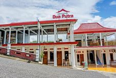 外觀 OYO 92021 Dua Putra Homestay Klayar