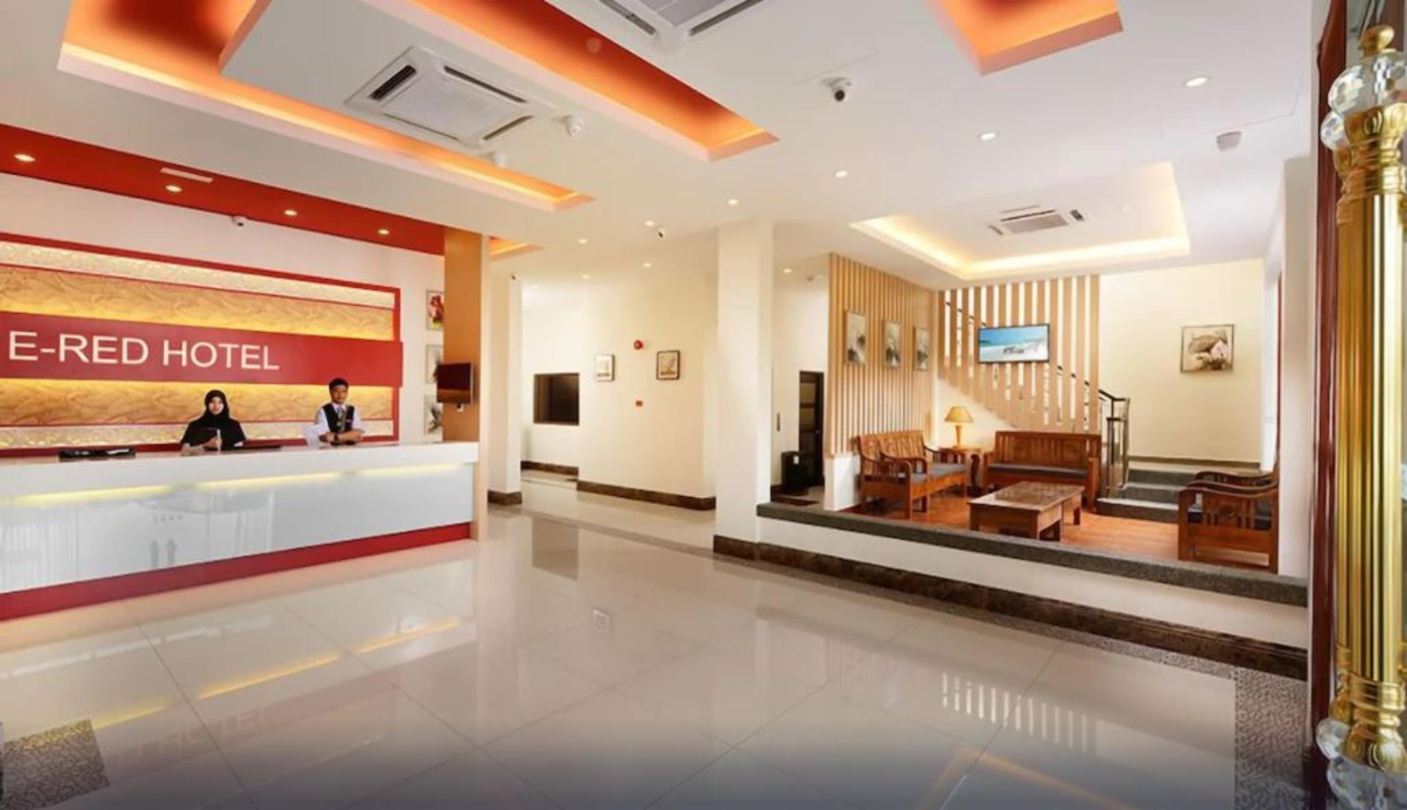 Lobby E-Red Hotel Bandar Perda