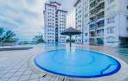 Swimming Pool 3 OYO Home 90466 JC Sunshine Bay Resort Apartment Port Dickson