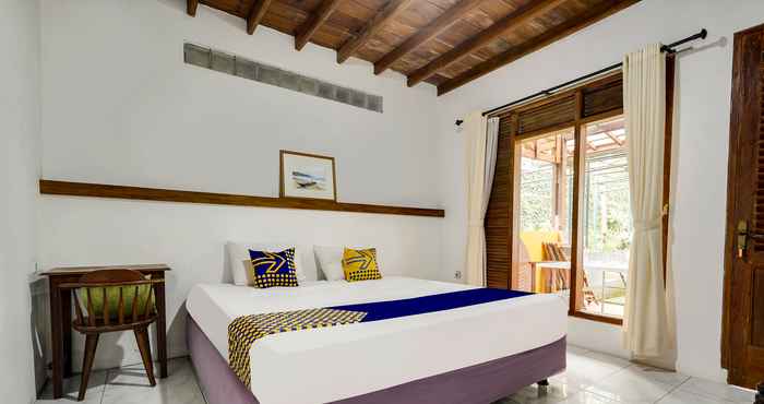 Bedroom OYO Homes 91056 Eco Tourism Desa Ciburial Syariah