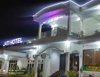 Bên ngoài 2 Jati Hotel Ternate