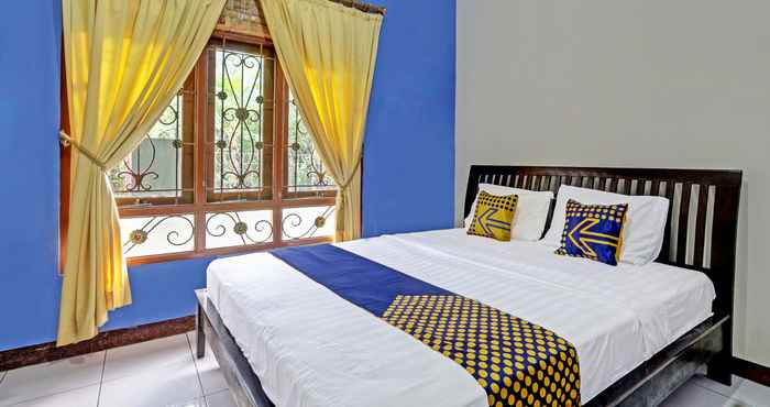 Kamar Tidur SPOT ON 91054 Desa Wisata Budaya Kebondalem Kidul