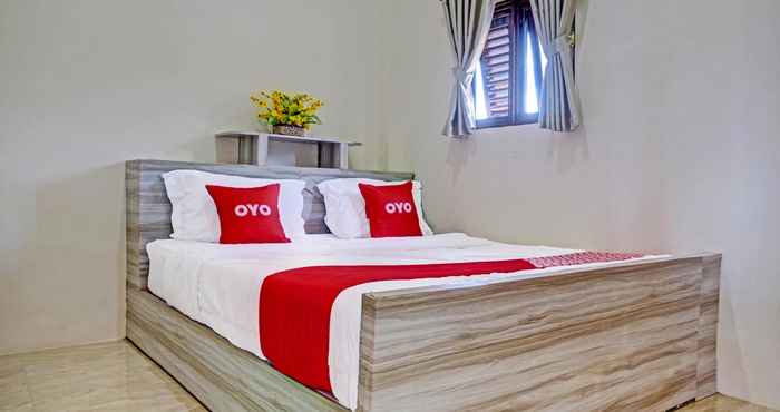 Bedroom OYO 91058 Albid Toba Hotel Syariah 