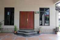 Bangunan OYO Home 90448 Nurbayu Guest House