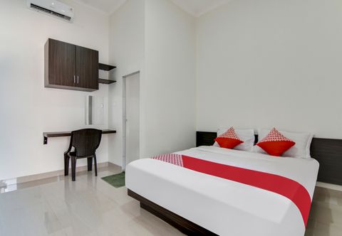 침실 OYO 91031 Astu Homestay