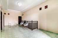 Common Space OYO 91021 Steze Kost & Guest House Syariah