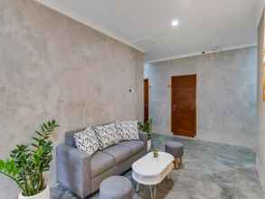 Lobby 4 Super OYO Capital O 90983 Harmony Easy Stay