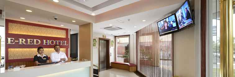 Lobi E-Red Hotel Bayu Mutiara