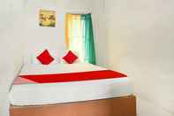 Kamar Tidur OYO 91051 Penginapan Pondok Ratu 354