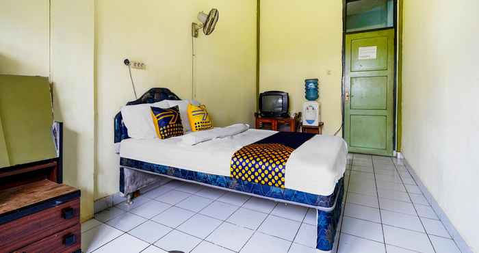 Bedroom SPOT ON 91064 Wisma Lec Syariah