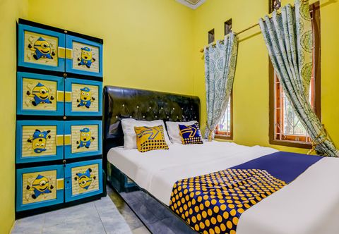 寝室 Hotel O Desa Wisata Santanamekar