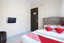 Bedroom OYO 91065 Guest House 19 Syariah